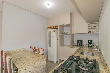 Casa para alugar com 80m², 2 quartos e 2 vagas Casa para alugar com 80m², 2 quartos e 2 vagasCozinha