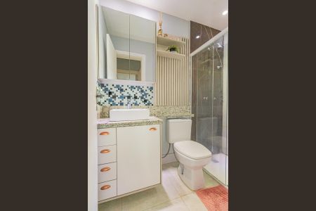 Casa para alugar com 80m², 2 quartos e 2 vagas Casa para alugar com 80m², 2 quartos e 2 vagasBanheiro