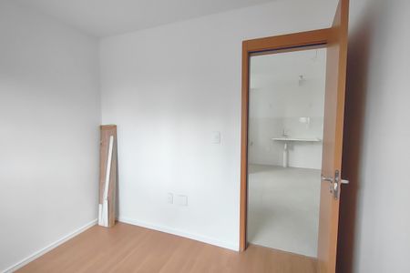 Quarto 2 de apartamento para alugar com 2 quartos, 37m² em Vila Palmares, São Caetano do Sul