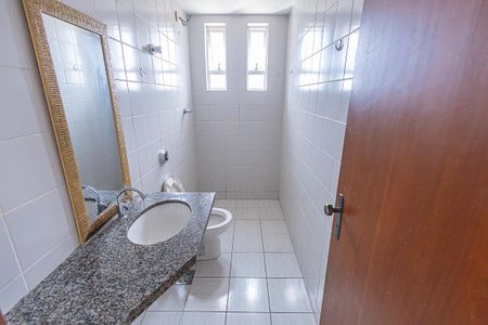 Apartamento para alugar com 94m², 3 quartos e 1 vagabanheiro