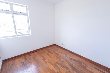 Apartamento para alugar com 94m², 3 quartos e 1 vagaquarto 2