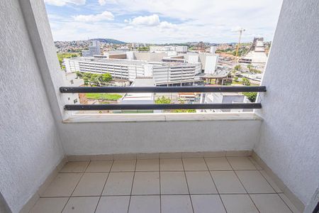 varanda de apartamento para alugar com 3 quartos, 94m² em Vila Cloris, Belo Horizonte