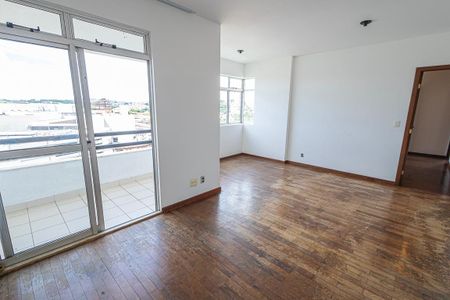 sala de apartamento para alugar com 3 quartos, 94m² em Vila Cloris, Belo Horizonte