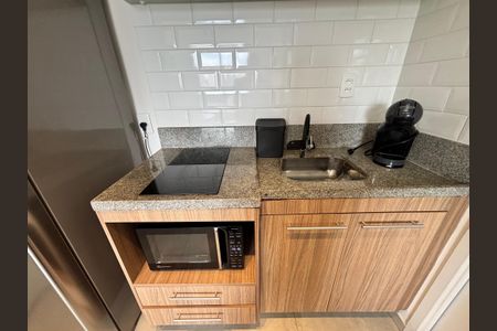 Apartamento para alugar com 27m², 1 quarto e sem vaga Apartamento para alugar com 27m², 1 quarto e sem vagaSala/Cozinha