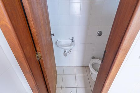 Apartamento para alugar com 95m², 3 quartos e 1 vagabanheiro de serviço