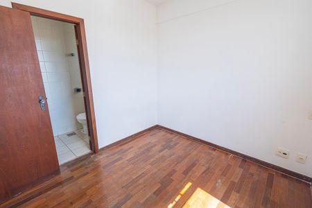 quarto 1 / suite de apartamento para alugar com 3 quartos, 95m² em Vila Cloris, Belo Horizonte