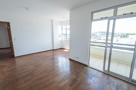 sala de apartamento para alugar com 3 quartos, 95m² em Vila Cloris, Belo Horizonte