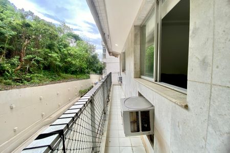 Apartamento à venda com 85m², 2 quartos e 1 vagaVaranda 