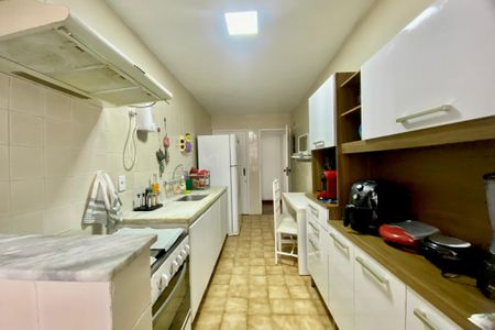 Apartamento à venda com 85m², 2 quartos e 1 vagaCozinha