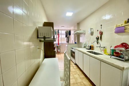 Apartamento à venda com 85m², 2 quartos e 1 vagaCozinha