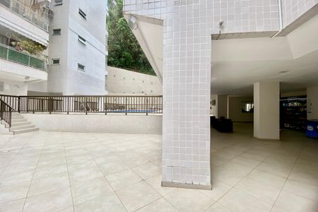 Apartamento à venda com 85m², 2 quartos e 1 vagaÁrea comum - Piscina