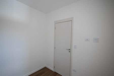 Quarto 1 de apartamento para alugar com 2 quartos, 35m² em Vila Mazzei, São Paulo