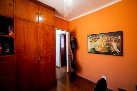 Quarto 2 de apartamento à venda com 3 quartos, 53m² em Sagrada Família, Belo Horizonte