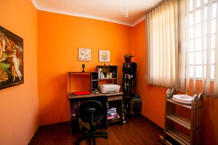 Quarto 2 de apartamento à venda com 3 quartos, 53m² em Sagrada Família, Belo Horizonte