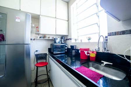 Apartamento à venda com 53m², 3 quartos e 1 vagaCozinha e Área de Serviço