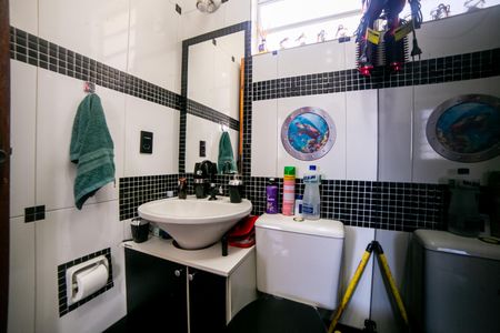 Apartamento à venda com 53m², 3 quartos e 1 vagaBanheiro Social