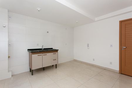Sala de apartamento para alugar com 2 quartos, 42m² em Vila Centenario, São Paulo