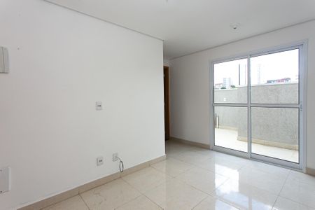 Apartamento para alugar com 37m², 2 quartos e 1 vagaSala