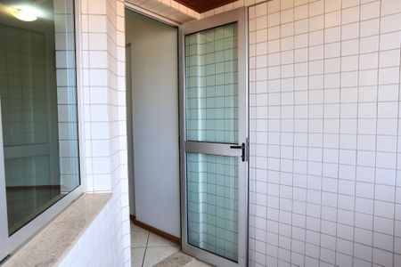 Varanda da Sala de apartamento para alugar com 1 quarto, 51m² em Funcionários, Belo Horizonte