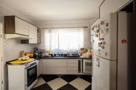 Casa à venda com 156m², 3 quartos e 4 vagasCozinha americana 