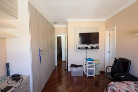 Casa à venda com 156m², 3 quartos e 4 vagasQuarto 2 - Suíte 2 vista