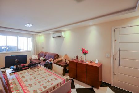 Sala de estar - Sala de jantar  de casa à venda com 3 quartos, 156m² em Cupecê, São Paulo