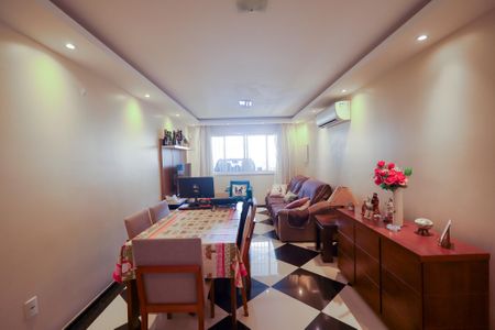 Casa à venda com 156m², 3 quartos e 4 vagasSala de estar - Sala de jantar 