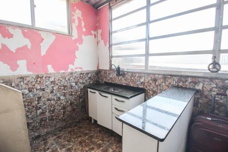 Cozinha de casa de condomínio para alugar com 1 quarto, 45m² em Santos Dumont, Nilópolis