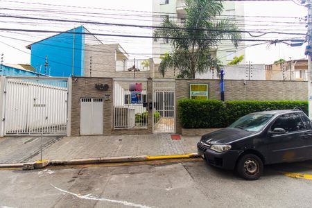 Apartamento para alugar com 50m², 2 quartos e 1 vagaFachada + Placa