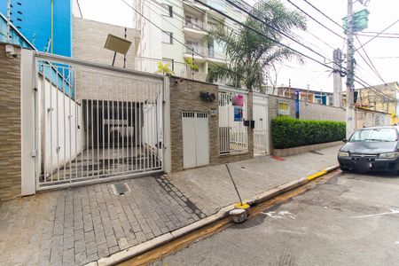 Apartamento para alugar com 50m², 2 quartos e 1 vagaFachada + Placa