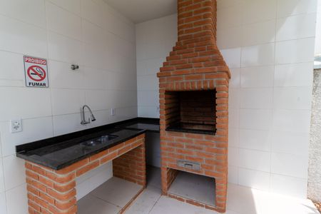 Apartamento para alugar com 50m², 2 quartos e 1 vagaÁrea comum - Churrasqueira