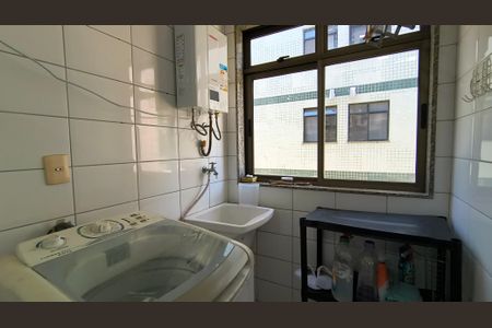 Apartamento para alugar com 68m², 2 quartos e 1 vagaCozinha e Área de Serviço 