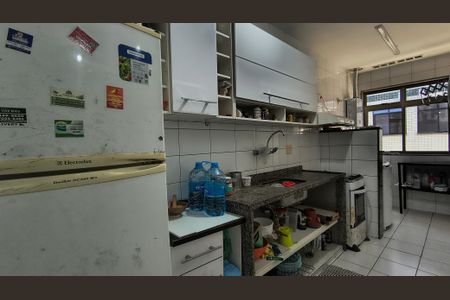 Apartamento para alugar com 68m², 2 quartos e 1 vagaCozinha e Área de Serviço 