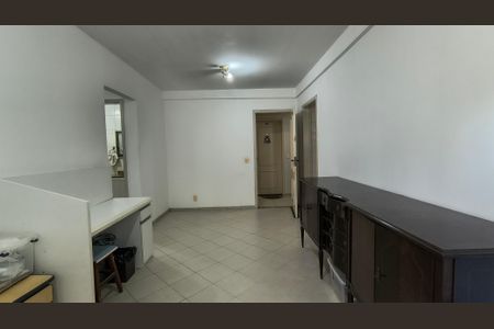 Sala de apartamento para alugar com 2 quartos, 68m² em Vargem Pequena, Rio de Janeiro