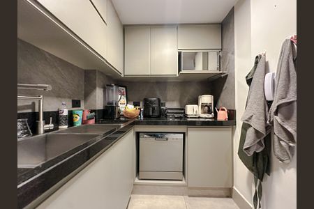 Apartamento à venda com 133m², 3 quartos e 2 vagas Apartamento à venda com 133m², 3 quartos e 2 vagasCopa