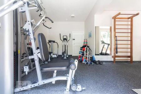 Apartamento à venda com 133m², 3 quartos e 2 vagas Apartamento à venda com 133m², 3 quartos e 2 vagasÁrea Comum