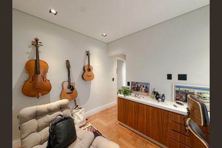 Apartamento à venda com 133m², 3 quartos e 2 vagas Apartamento à venda com 133m², 3 quartos e 2 vagasSuíte 1