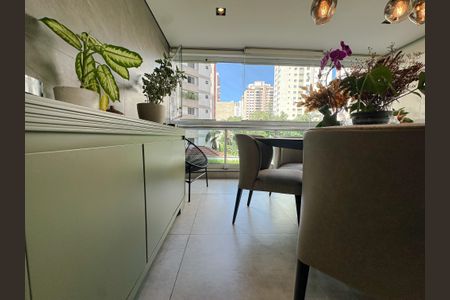 Apartamento à venda com 133m², 3 quartos e 2 vagas Apartamento à venda com 133m², 3 quartos e 2 vagasVaranda Gourmet