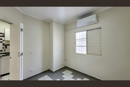 Quarto de kitnet/studio para alugar com 1 quarto, 30m² em Jardim Santa Genebra Ii (barao Geraldo), Campinas