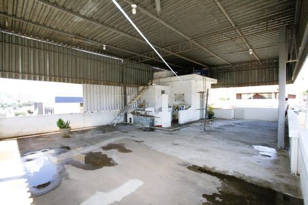 Casa à venda com 336m², 4 quartos e 2 vagasTerraço