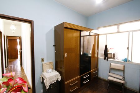 Casa à venda com 336m², 4 quartos e 2 vagasQuarto 1