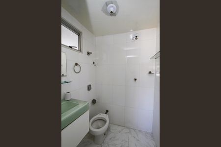 Casa à venda com 336m², 4 quartos e 2 vagasBanheiro da Suíte