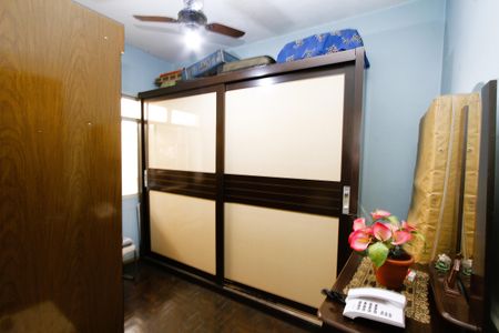 Casa à venda com 336m², 4 quartos e 2 vagasQuarto 1