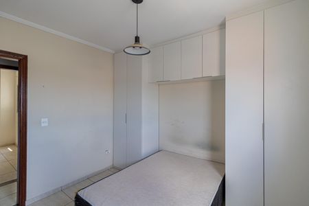 Casa de condomínio à venda com 44m², 2 quartos e 1 vaga Casa de condomínio à venda com 44m², 2 quartos e 1 vagaQuarto 1