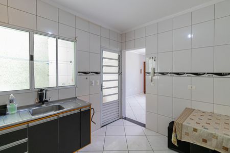 Casa de condomínio à venda com 44m², 2 quartos e 1 vaga Casa de condomínio à venda com 44m², 2 quartos e 1 vagaCozinha