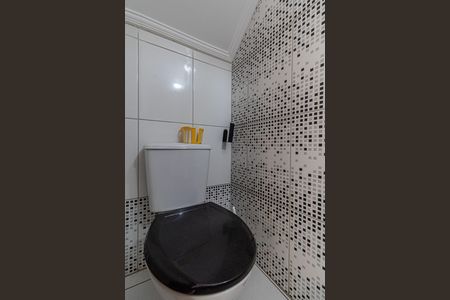 Casa de condomínio à venda com 44m², 2 quartos e 1 vaga Casa de condomínio à venda com 44m², 2 quartos e 1 vagaLavabo