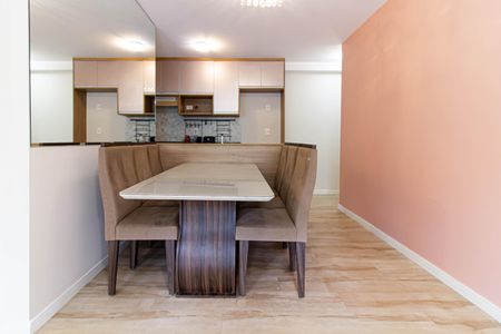 Sala de apartamento para alugar com 2 quartos, 68m² em Vila Anglo Brasileira, São Paulo