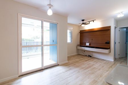 Sala de apartamento para alugar com 2 quartos, 68m² em Vila Anglo Brasileira, São Paulo