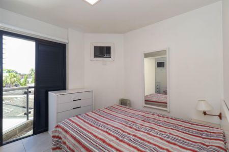 Studio à venda com 40m², 1 quarto e 1 vaga Studio à venda com 40m², 1 quarto e 1 vagaQuarto