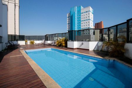 Studio à venda com 40m², 1 quarto e 1 vaga Studio à venda com 40m², 1 quarto e 1 vagaPiscina